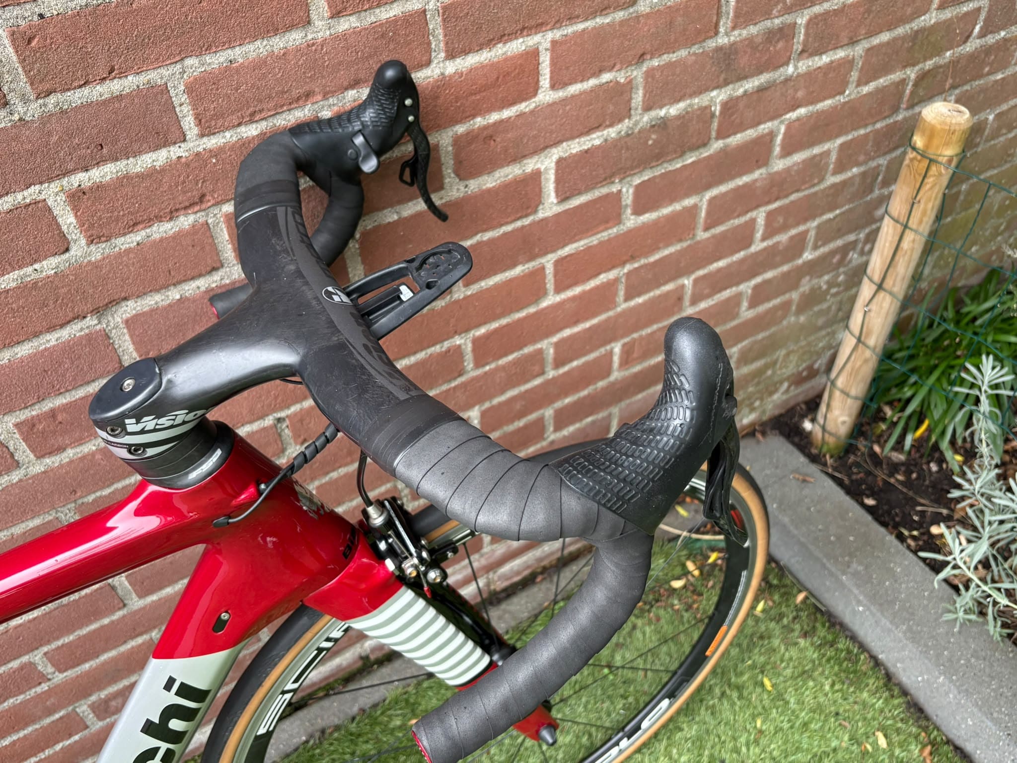 Bianchi Oltre XR4 Limited Edition โ photo 4