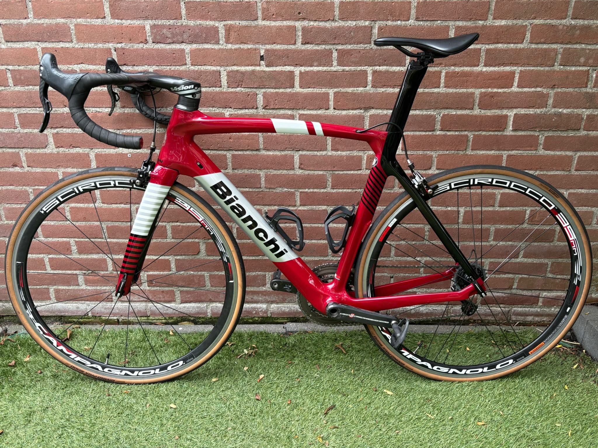 Bianchi Oltre XR4 Limited Edition โ photo 13